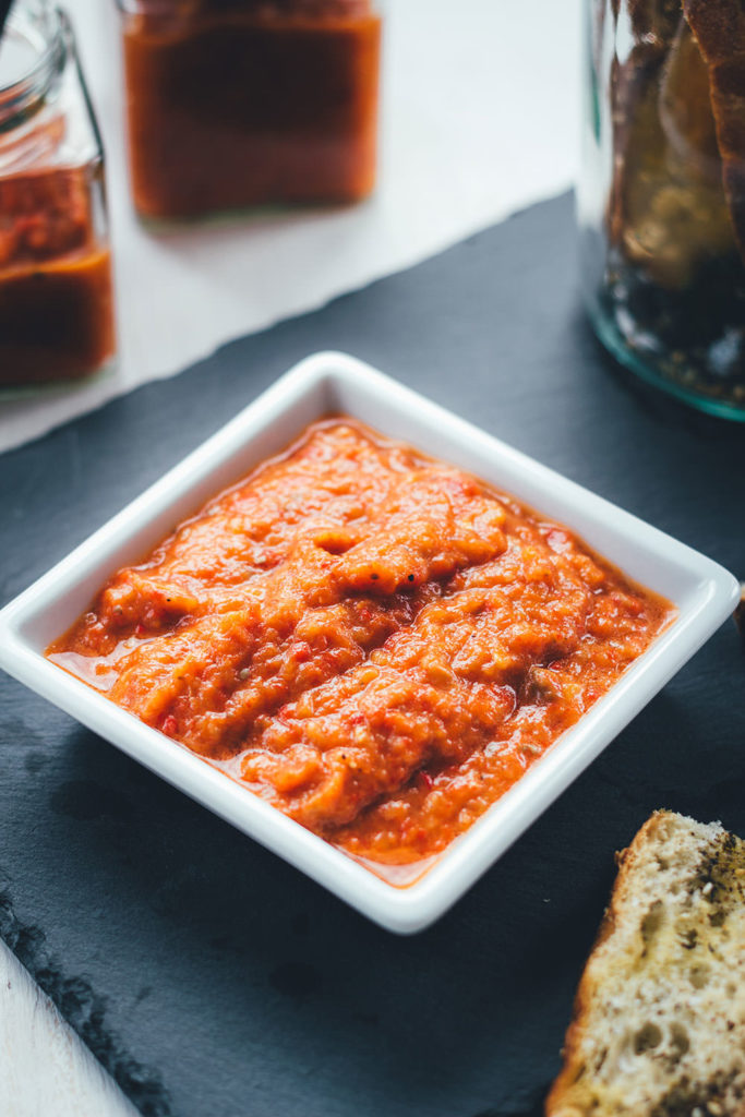 Selbst gemachter Ajvar - moey&amp;#39;s kitchen foodblog