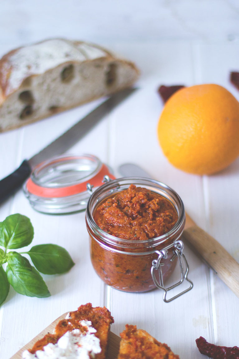 Tomaten-Orangen-Pesto – Pesto Rosso - moey&amp;#39;s kitchen foodblog