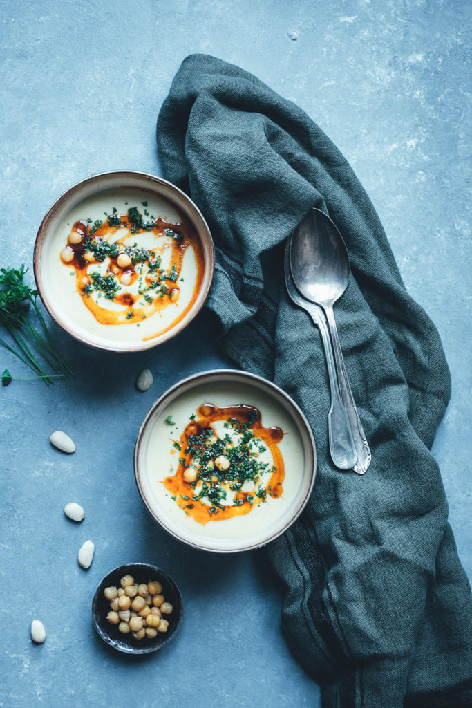 Kichererbsen-Suppe mit Mandeln und Paprika-Öl - moey&amp;#39;s kitchen foodblog