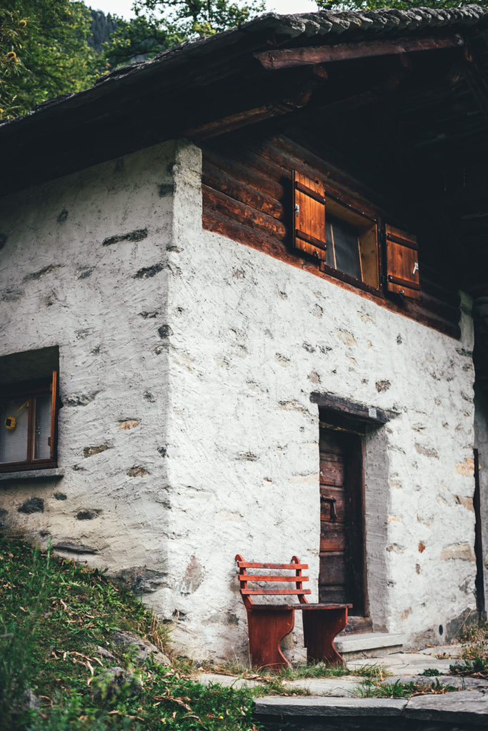 Cascina in den Kastanienselven in der Nähe von Castasegna im Bergell in der Schweiz (Graubünden) | moeyskitchen.com #kastanien #kastanienwald #kastanienselve #schweiz #bergell #graubünden #reise #reisebericht #blog