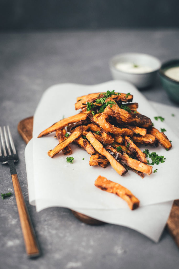 Die Besten Süßkartoffel-Pommes Aus Dem Airfryer - Moey's Kitchen Foodblog