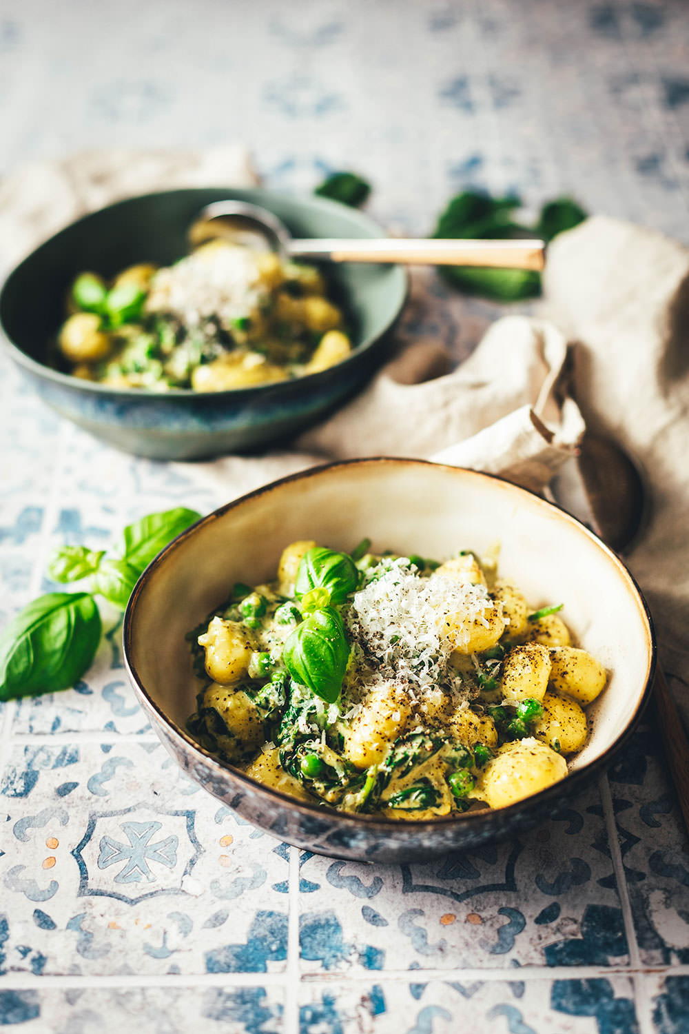 Schnelle Gnocchi-Pfanne mit Erbsen, Spinat und Pesto - moey&amp;#39;s kitchen ...